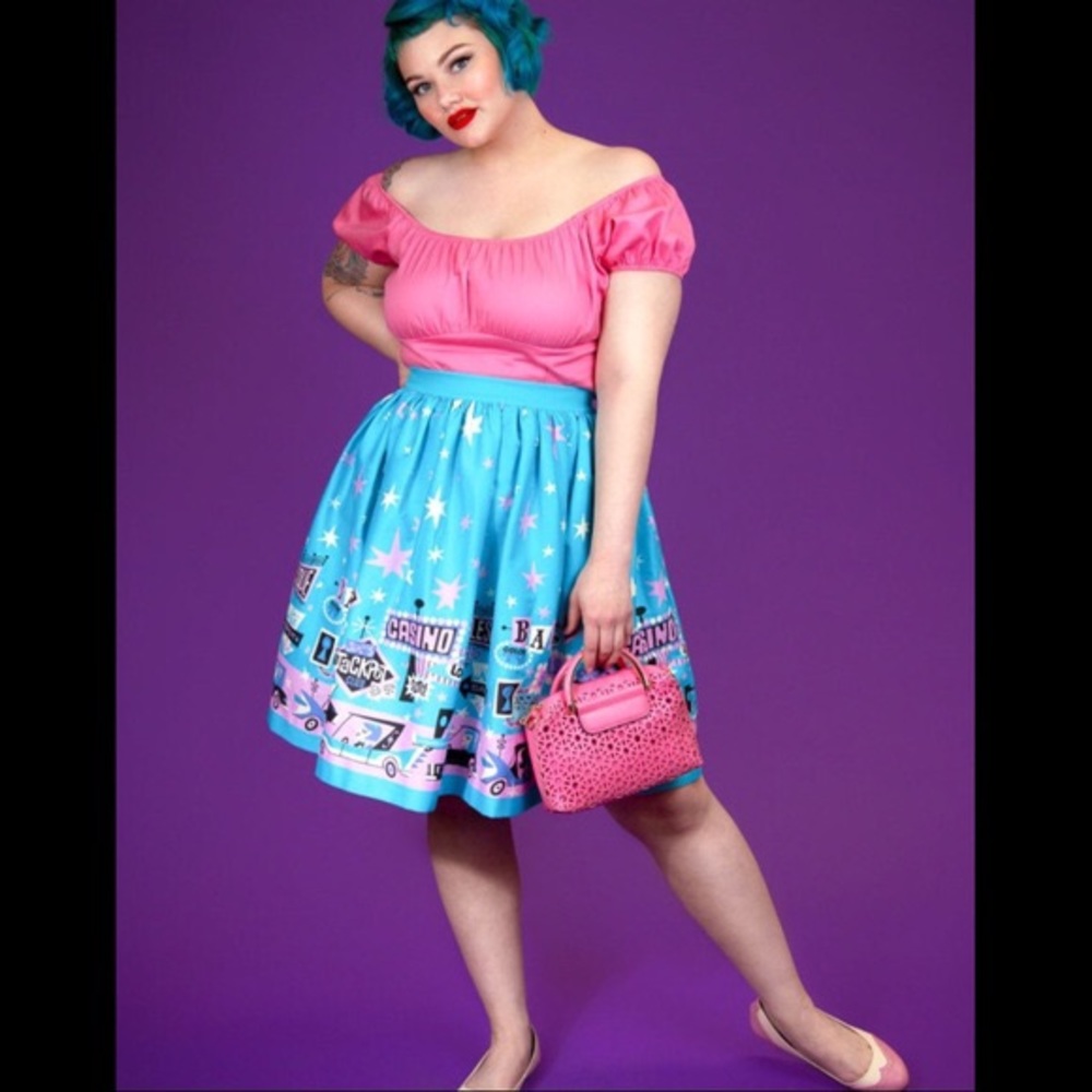 Large - NWT - Pinup Girl Clothing PETITE Bella skirt in Vegas Border Print